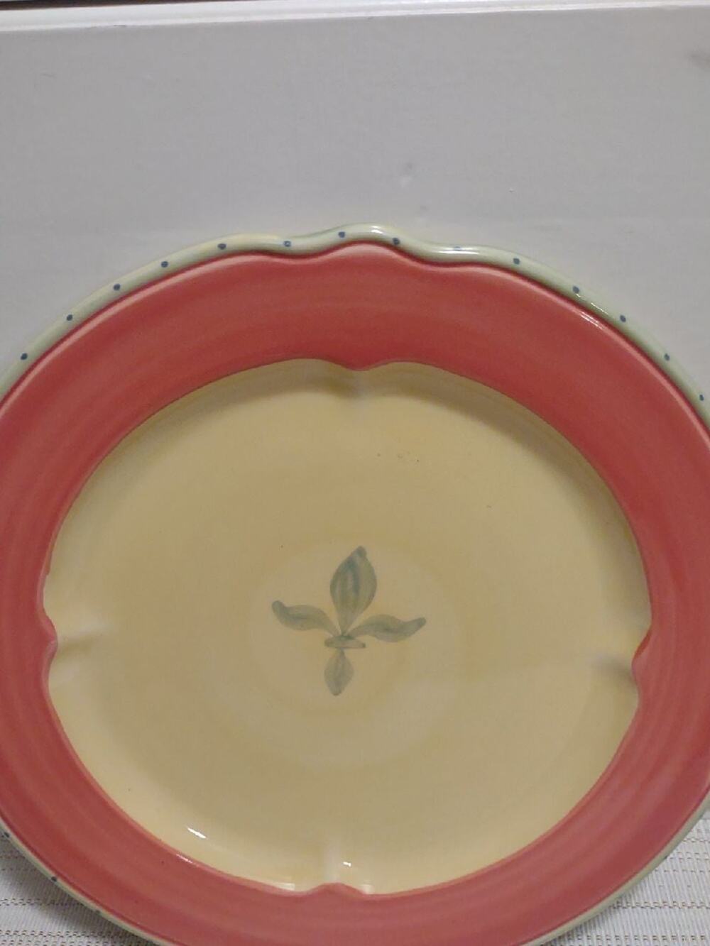 Pfaltzgraff Pistoulet Secrets of Jana Kolpen 10-7/8" stoneware dinner plate